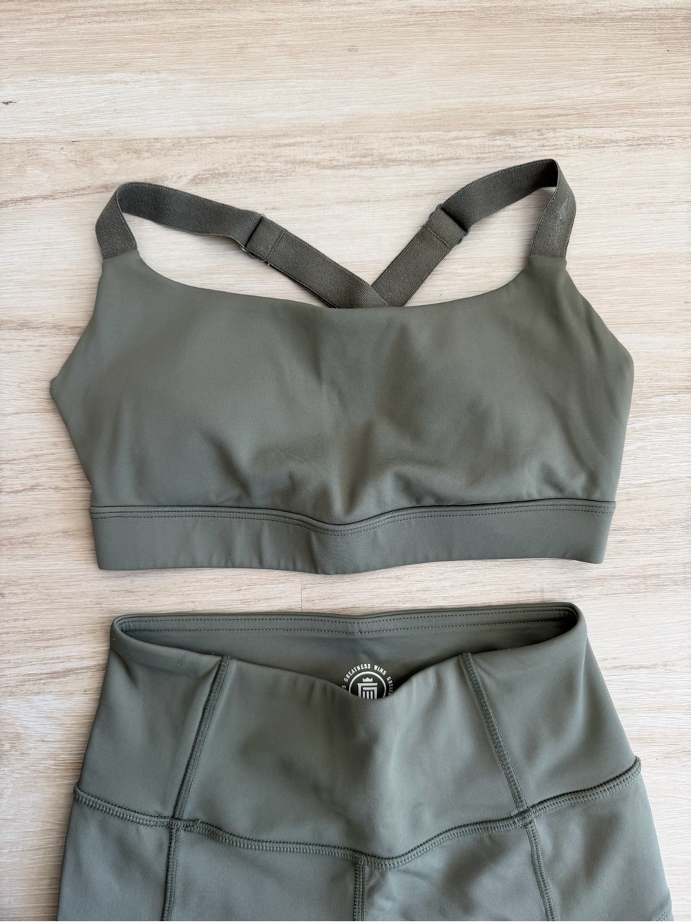 Women’s Olive Green Active Crop Top - Unbranded